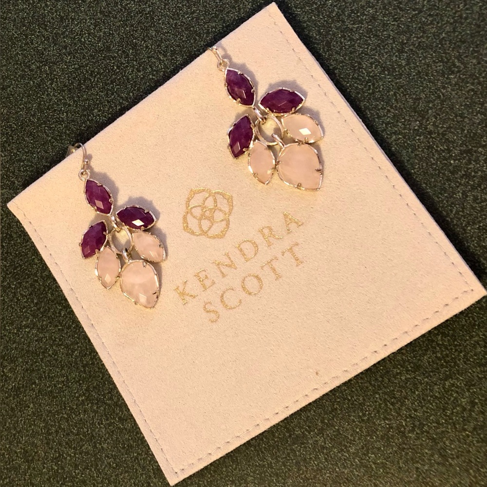 VGUC Kendra Scott Vintage Jeanine Earrings